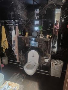 Bathroom Image of 1600 Sq.ft 3 BHK Apartment / Flat for sale in Savera Appartments, Sector 13 Rohini New Delhi for Rs. 37500000