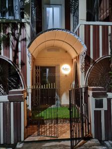 Image of Thakur's in Dum Dum Cantonment, Kolkata