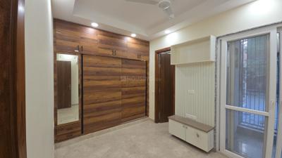Bedroom Image of 907 Sq.ft 2 BHK Builder Floor for rent in Lajpat Nagar New Delhi for Rs. 65000