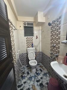 Bathroom Image of 982 Sq.ft 2 BHK Apartment / Flat for sale in Saket Dakkhin Kali, Baranagar Kolkata for Rs. 4500000