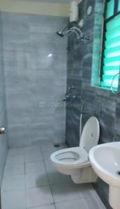 Bathroom Image of 1600 Sq.ft 3 BHK Apartment / Flat for rent in Bangur Avenue Kolkata for Rs. 85000