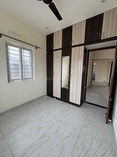 Goplo Bedroom 1