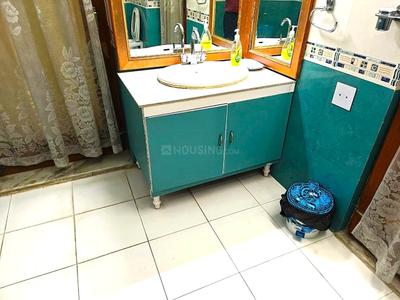 Bathroom Image of 6000 Sq.ft 6 BHK Villa for sale in LDA Vishesh Khand, Gomti Nagar Lucknow for Rs. 62500000