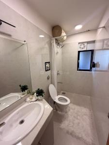 Bathroom Image of 1685 Sq.ft 3 BHK Apartment / Flat for sale in Hiranandani Gardens Lake Castle, Powai Mumbai for Rs. 63500000