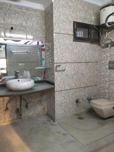 Kitchen Image of 2000 Sq.ft 5 BHK Apartment / Flat for sale in KG-III New Delhi for Rs. 22500000