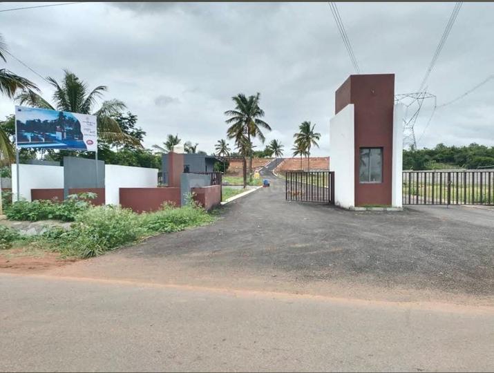 Landmark Mulberry Hills Main Image 1