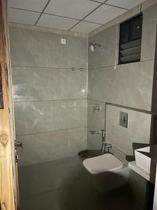 Bathroom Image of 2250 Sq.ft 4 BHK Apartment / Flat for rent in Asteria, PDPU Road Gandhinagar for Rs. 90000
