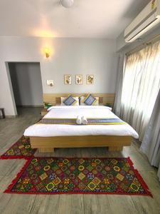 Bedroom Image of 4000 Sq.ft 7 BHK Builder Floor for rent in Kahilipara Guwahati for Rs. 90000