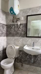 Bathroom Image of 1760 Sq.ft 3 BHK Apartment / Flat for rent in Mansarovar Extension Jaipur for Rs. 35000