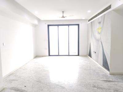 Living Room Image of 2400 Sq.ft 4 BHK Apartment / Flat for sale in Bandra Anand Vihar CHS, Bandra West Mumbai for Rs. 130000000