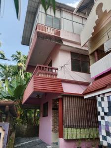 Image of 1055 Sq.ft 4 BHK Independent House for sale in Maradu, Kochi for Rs. 5000000