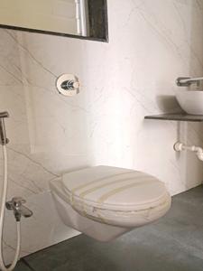 Common Bathroom Image of 890 Sq.ft 2 BHK Apartment / Flat for sale in Vivaan Park, Lohegaon Pune for Rs. 6500000