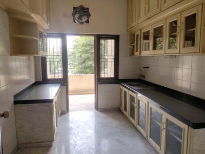 Kitchen Image of 3000 Sq.ft 3 BHK Apartment / Flat for rent in Indira Nagar Bengaluru for Rs. 90000