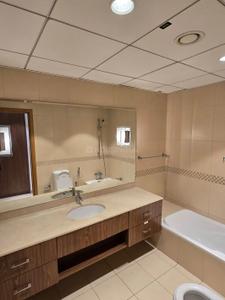 Image of 1448 Sq.ft 2 BHK Apartment / Flat for sale in Dubai Investments Park, Dubai for Rs. 25610000