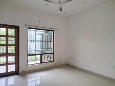 Bedroom Image of 2000 Sq.ft 2 BHK Builder Floor for rent in Eachachhar Greater Noida for Rs. 23000