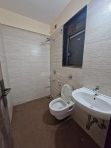 Bathroom Image of 509 Sq.ft 1 BHK Apartment / Flat for sale in Malad East Mumbai for Rs. 14000000