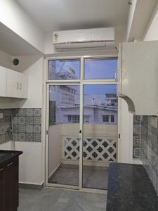 DLF Commanders Court Kitchen 1