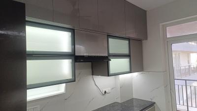 Kitchen Image of 1900 Sq.ft 3 BHK Apartment / Flat for rent in Pareena Express Heights, Sector 99 Gurgaon for Rs. 38000