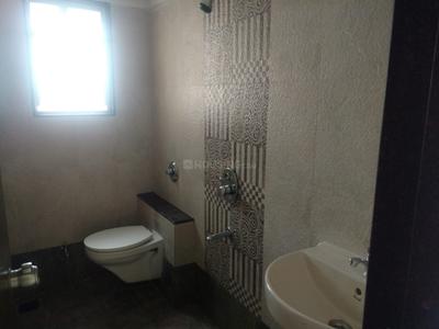 Bathroom Image of 1300 Sq.ft 3 BHK Apartment / Flat for sale in Ramesh Hermes Heritage Phase 1, Yerawada Pune for Rs. 16000000
