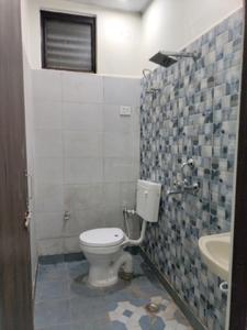 Common Bathroom Image of 750 Sq.ft 2 BHK Apartment / Flat for sale in Kambakshpur Noida for Rs. 3086300