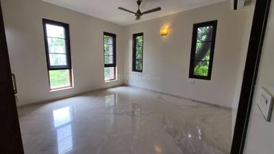 Hall Image of 2250 Sq.ft 4 BHK Apartment / Flat for rent in Alwarpet Chennai for Rs. 210000