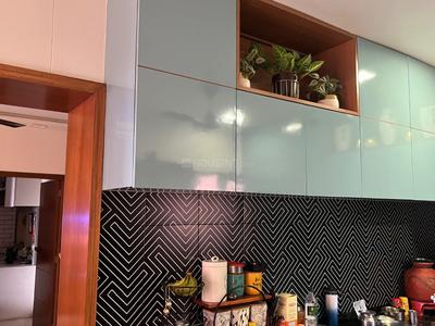 Bathroom Image of 2560 Sq.ft 4 BHK Apartment / Flat for sale in Sun Skypark, Ambli Ahmedabad for Rs. 25000000
