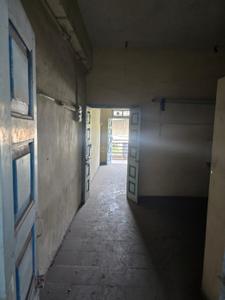 Image of 400 Sq.ft 1 BHK Apartment / Flat for rent in Khatodra Wadi, Surat for Rs. 9000