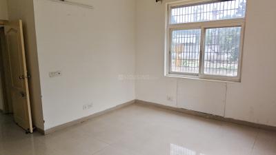 Bedroom Image of 1275 Sq.ft 2 BHK Apartment / Flat for rent in Rohtas Plumeria Homes, Gomti Nagar Lucknow for Rs. 24000