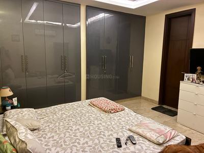 Bedroom Image of 1800 Sq.ft 3 BHK Builder Floor for sale in Sarvodaya Enclave New Delhi for Rs. 53500000