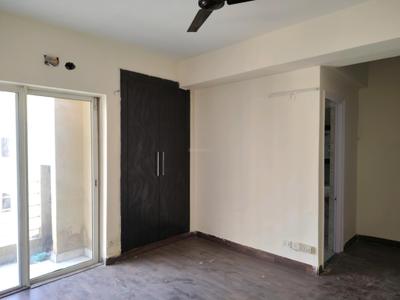 Bedroom Image of 1250 Sq.ft 3 BHK Apartment / Flat for sale in Paras Tierea, Sector 137 Noida for Rs. 13200000