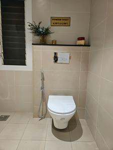 Common Bathroom One Image of 1556 Sq.ft 4 BHK Apartment / Flat for sale in Choice Que 914 Phase I, Mundhwa Pune for Rs. 13600000