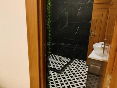 Bathroom Image of 2367 Sq.ft 3 BHK Builder Floor for sale in Palam Vihar Gurgaon for Rs. 25500000