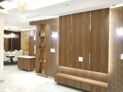 Living Room Image of 1350 Sq.ft 4 BHK Builder Floor for sale in Raju Parak Extension New Delhi for Rs. 16000000