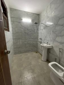Bathroom Image of 2200 Sq.ft 3 BHK Apartment / Flat for rent in Sector 105 Noida for Rs. 60500