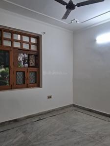 Bedroom Image of 580 Sq.ft 2 BHK Builder Floor for rent in Sector 24 Rohini New Delhi for Rs. 15000