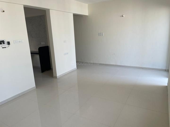 Pate Life Montage Main Image 1