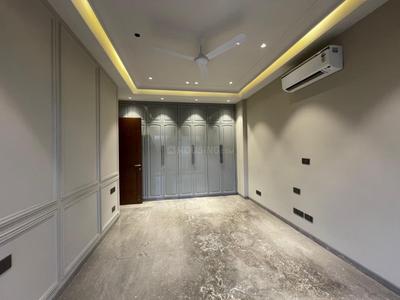 4 BHK Flat