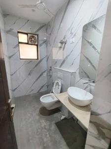 Bathroom Image of 1800 Sq.ft 3.5 BHK Duplex for sale in Vipul World Luxury Floors, Sector 48 Gurgaon for Rs. 21000000