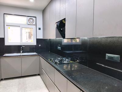 Kitchen Image of 2160 Sq.ft 3 BHK Builder Floor for sale in South City Luxury Floors, Sector 49 Gurgaon for Rs. 30000000