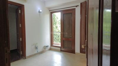 Bedroom Image of 1800 Sq.ft 3 BHK Builder Floor for rent in Kalkaji New Delhi for Rs. 90000