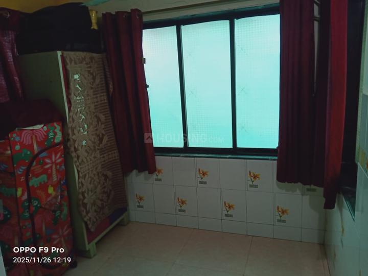 Airoli sector 4 Bedroom 1