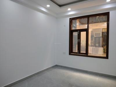 Bedroom Image of 1110 Sq.ft 3 BHK Apartment / Flat for sale in Mehrauli New Delhi for Rs. 8500000