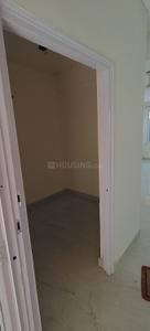 Kitchen Image of 1850 Sq.ft 3.5 BHK Apartment / Flat for rent in Pathik Vihar, Sector 62 Noida for Rs. 35000