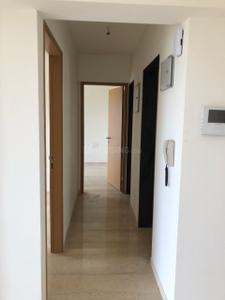 Image of 900 Sq.ft 2 BHK Apartment / Flat for sale in Andheri West, Mumbai for Rs. 25000000