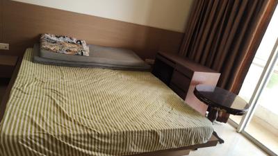 Image of 1700 Sq.ft 3 BHK Apartment / Flat for rent in Indiabulls Sky Forest A3, Parel, Mumbai for Rs. 400000