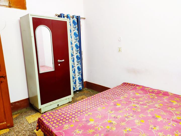 Khojwan, Bhelupur Bedroom 1