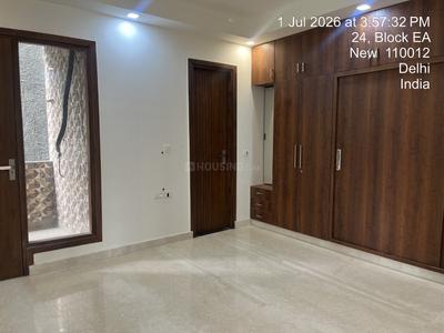 Bedroom Image of 1800 Sq.ft 3 BHK Builder Floor for sale in Inder Puri New Delhi for Rs. 35000000