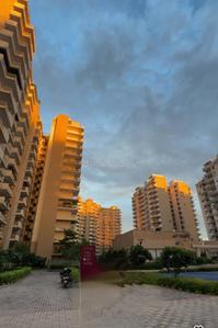 Image of 2250 Sq.ft 4 BHK Apartment / Flat for sale in Gazipur, Zirakpur for Rs. 21000000