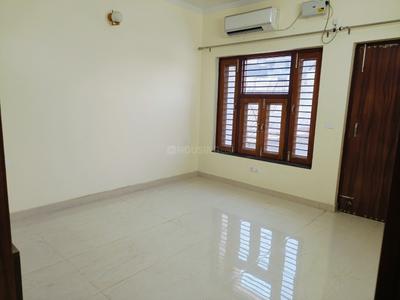 Bedroom Image of 1500 Sq.ft 3 BHK Builder Floor for rent in Sector 46 Faridabad for Rs. 30000