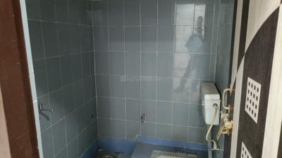 Image of 950 Sq.ft 3 BHK Builder Floor for sale in Laxmi Nagar, New Delhi for Rs. 7000000